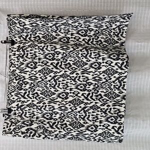 Ripskirt Hawaii Womens Ikat Wrap Skirt Size XXL Black Ivory Travel Beach